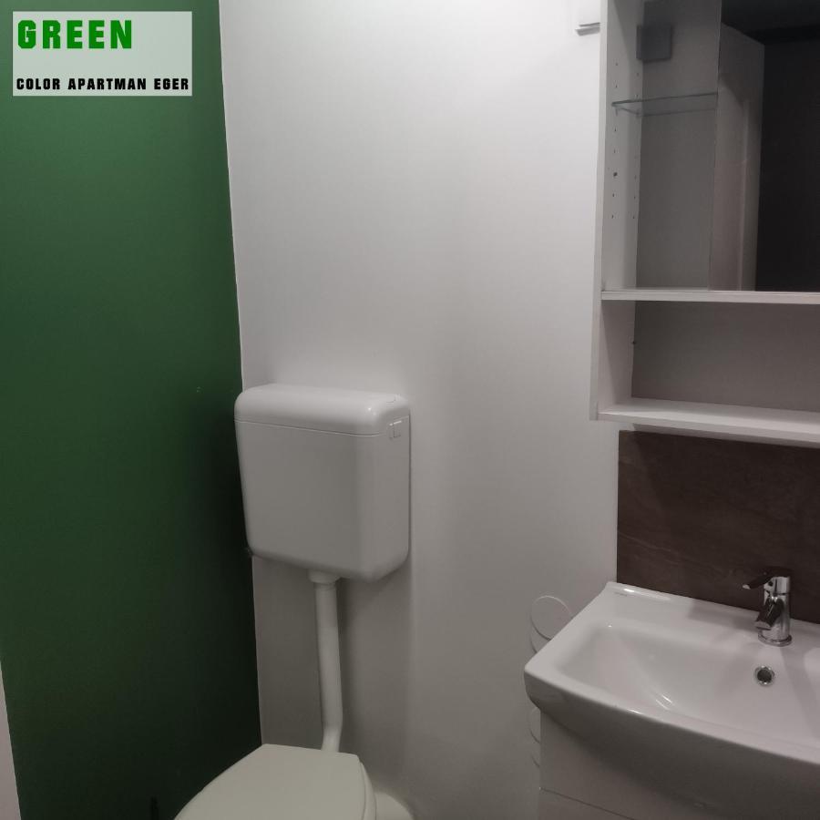 Color Apartmanok Eger Luaran gambar