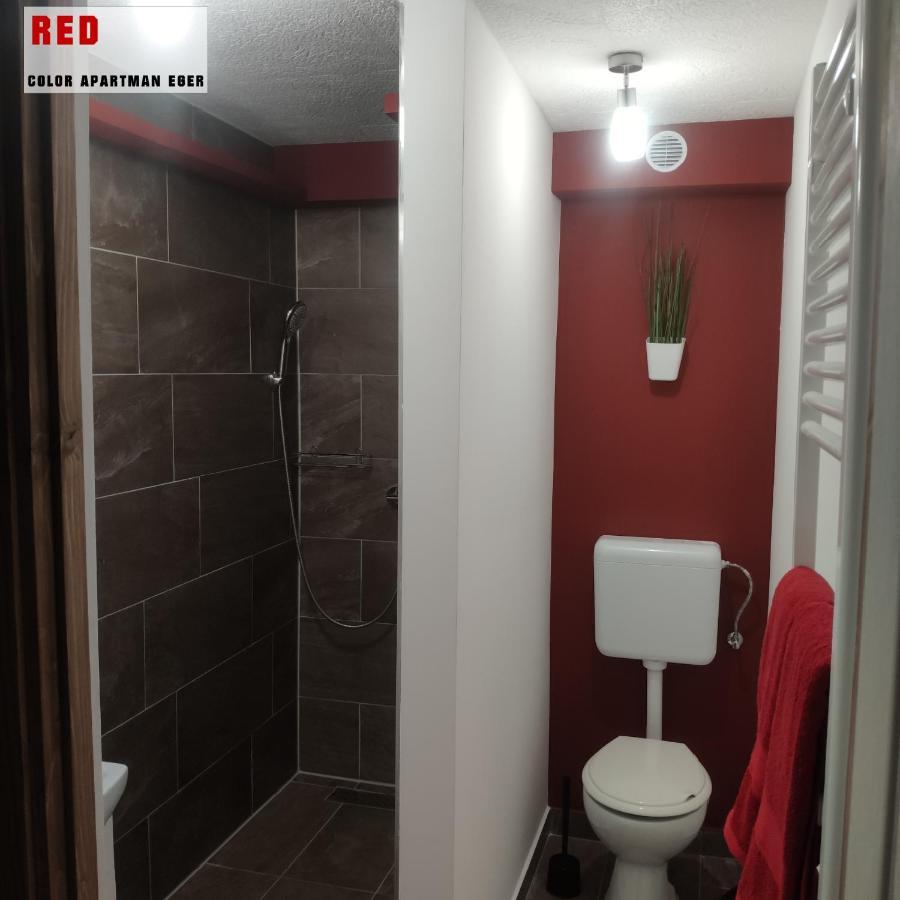 Color Apartmanok Eger Luaran gambar