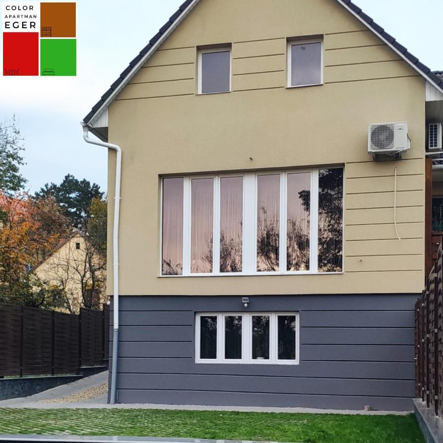 Color Apartmanok Eger Luaran gambar