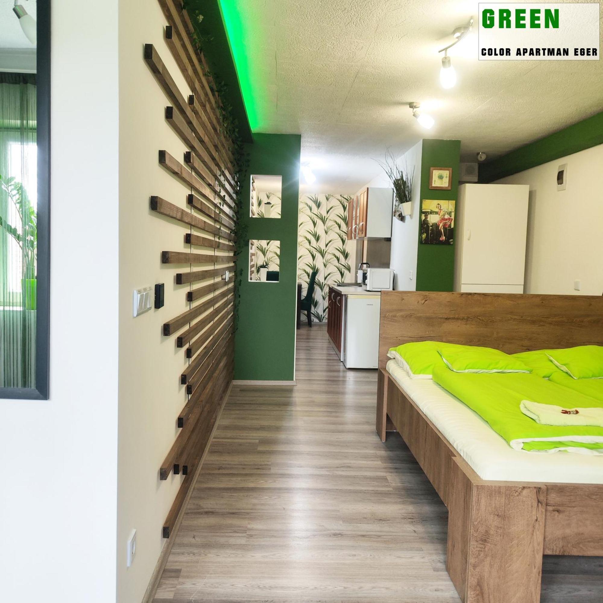 Color Apartmanok Eger Luaran gambar