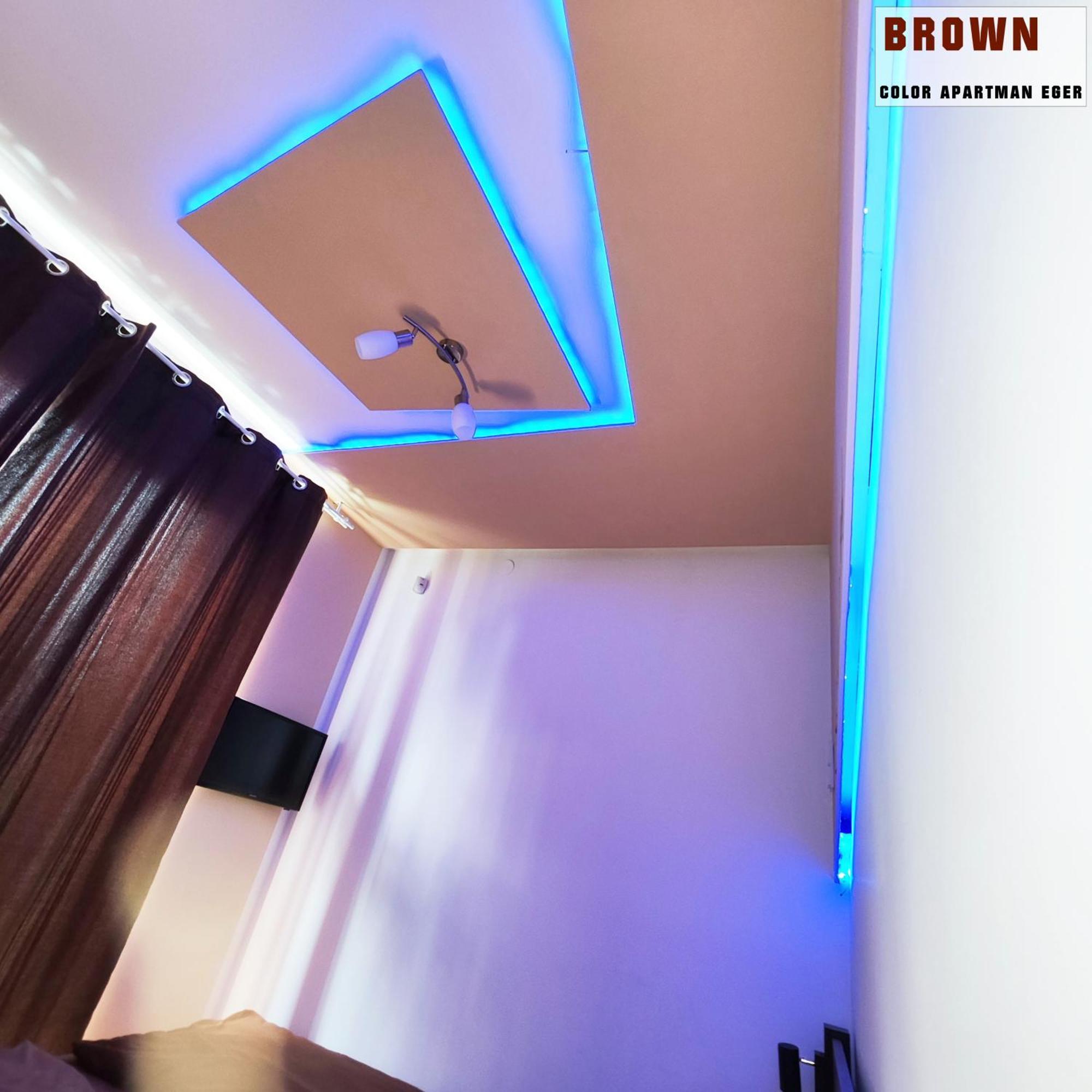 Color Apartmanok Eger Luaran gambar