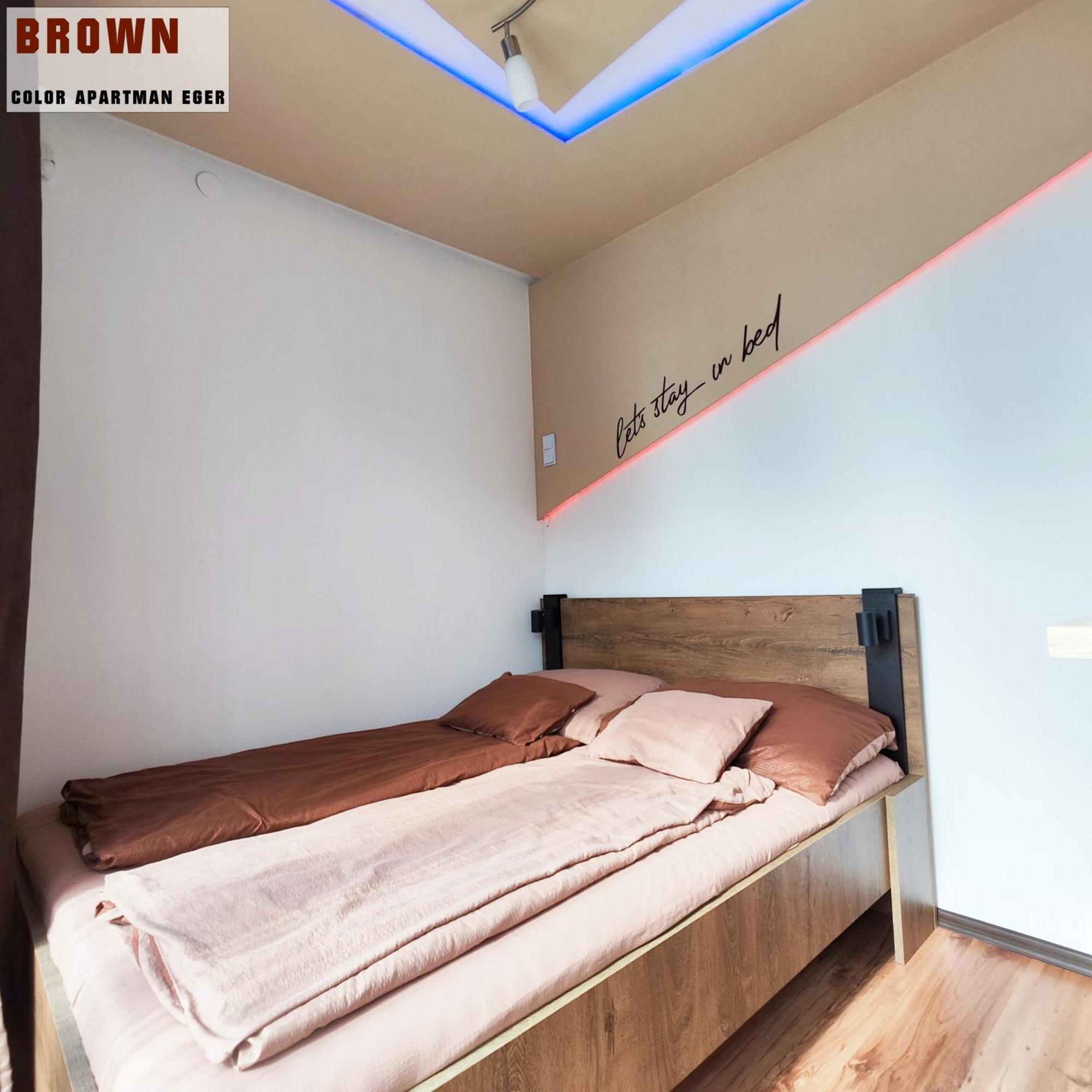 Color Apartmanok Eger Bilik gambar